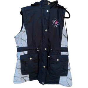 Women's 3XL Camo Vest White and Black Embroidered Pink Deer